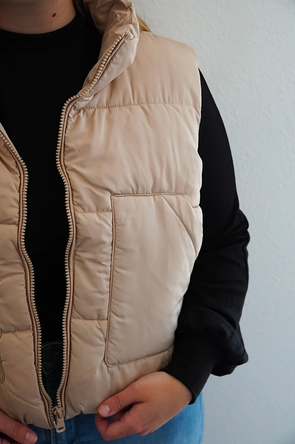 ‘BLISS’ puffer vest (4 colors)