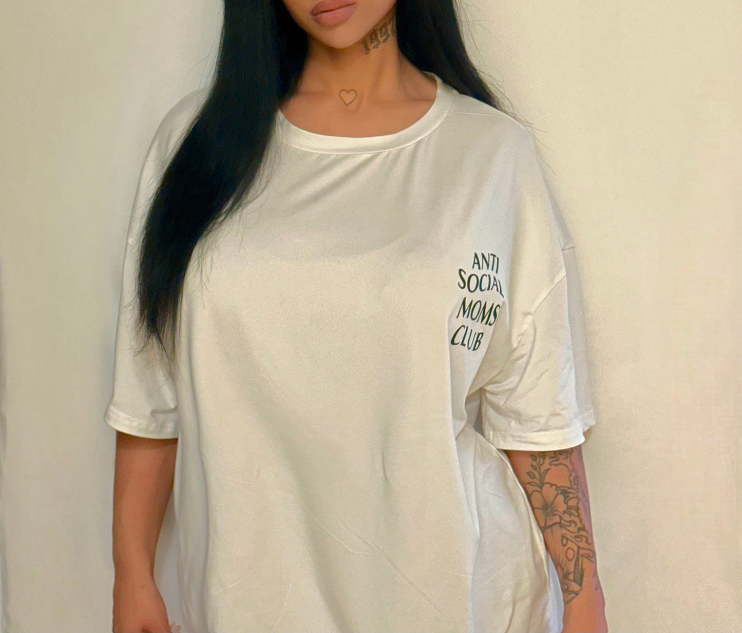 ‘ANTI SOCIAL MOMS CLUB’ tee