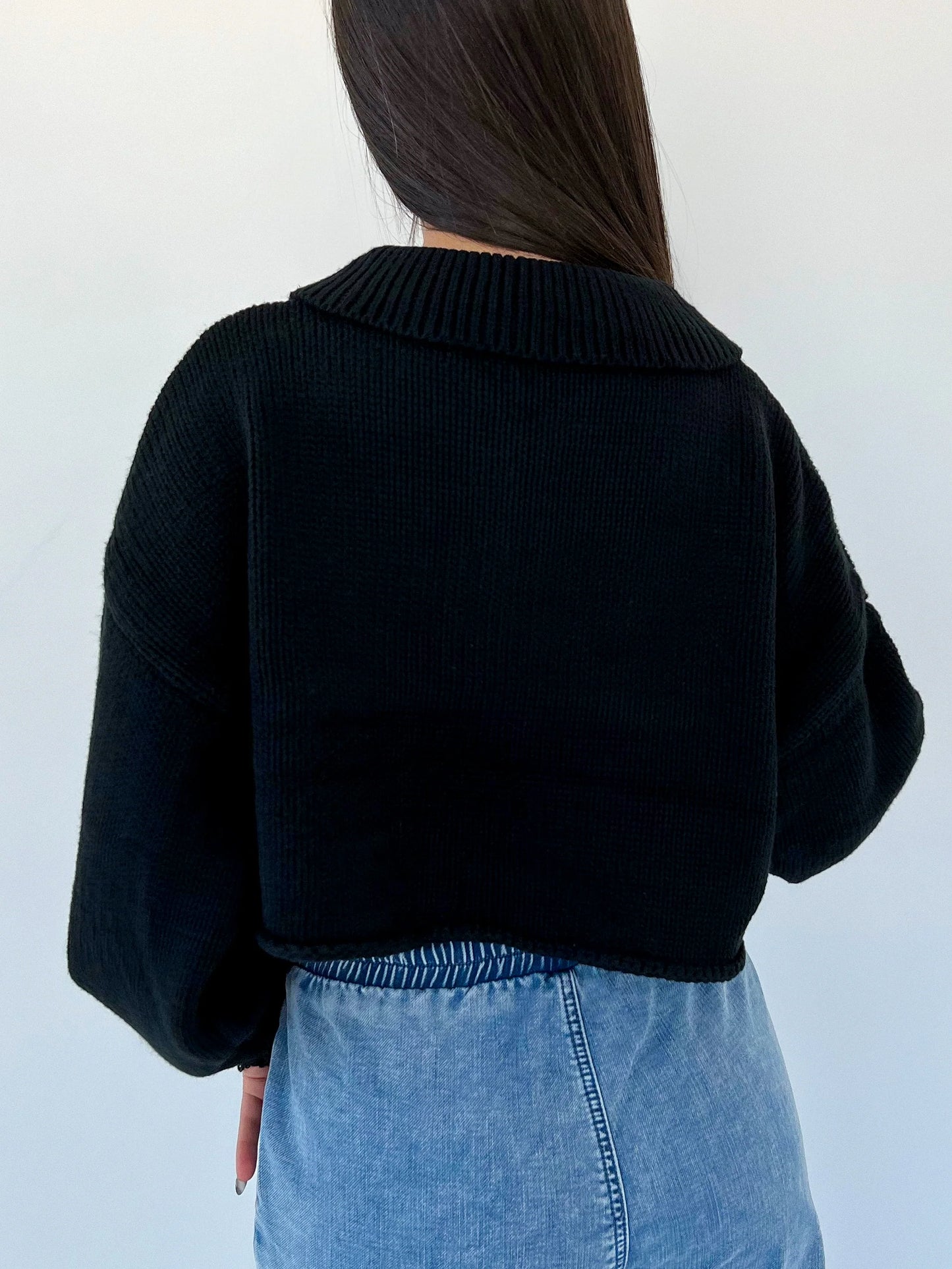 ‘SOFT LIFE’ crop knit sweater