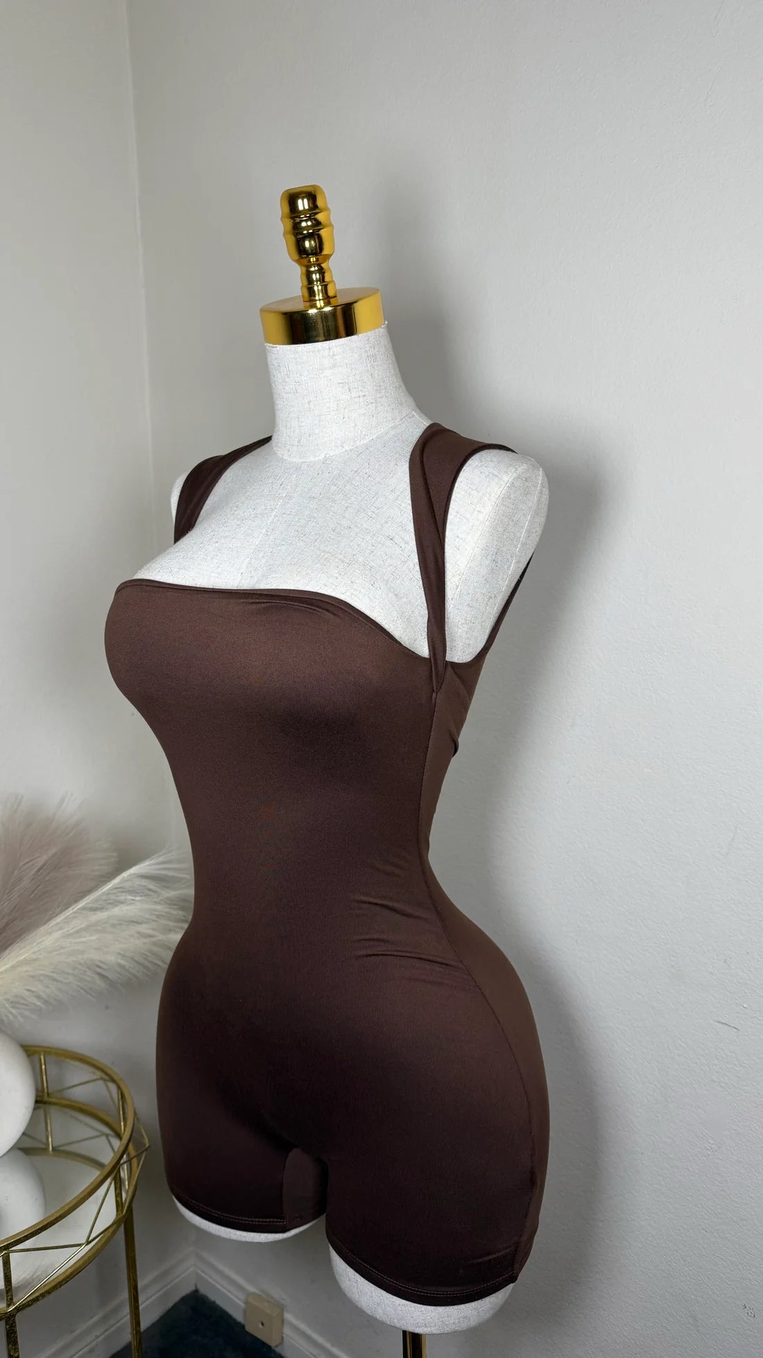 ‘ZAVEAH’ romper (2 colors)